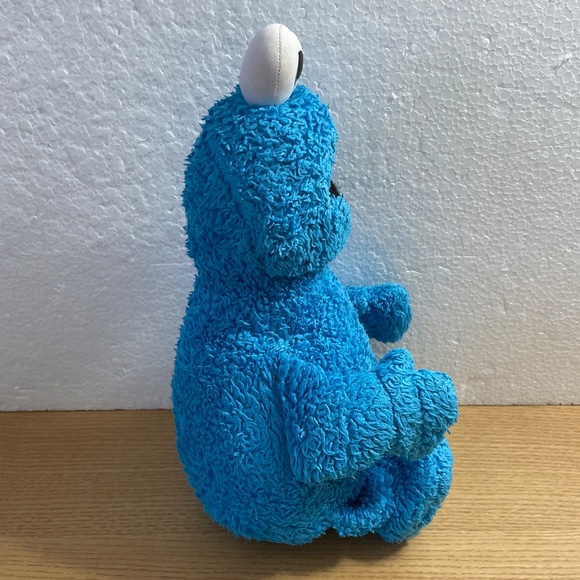 Kohls Cares Cookie Monster Plush Sesame Street 15" 2017 Blue Stuffed Animal Toy - Picture 4 of 9